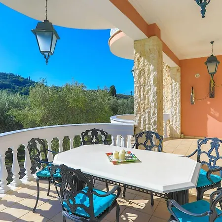 Villa Eleonas Féakesz